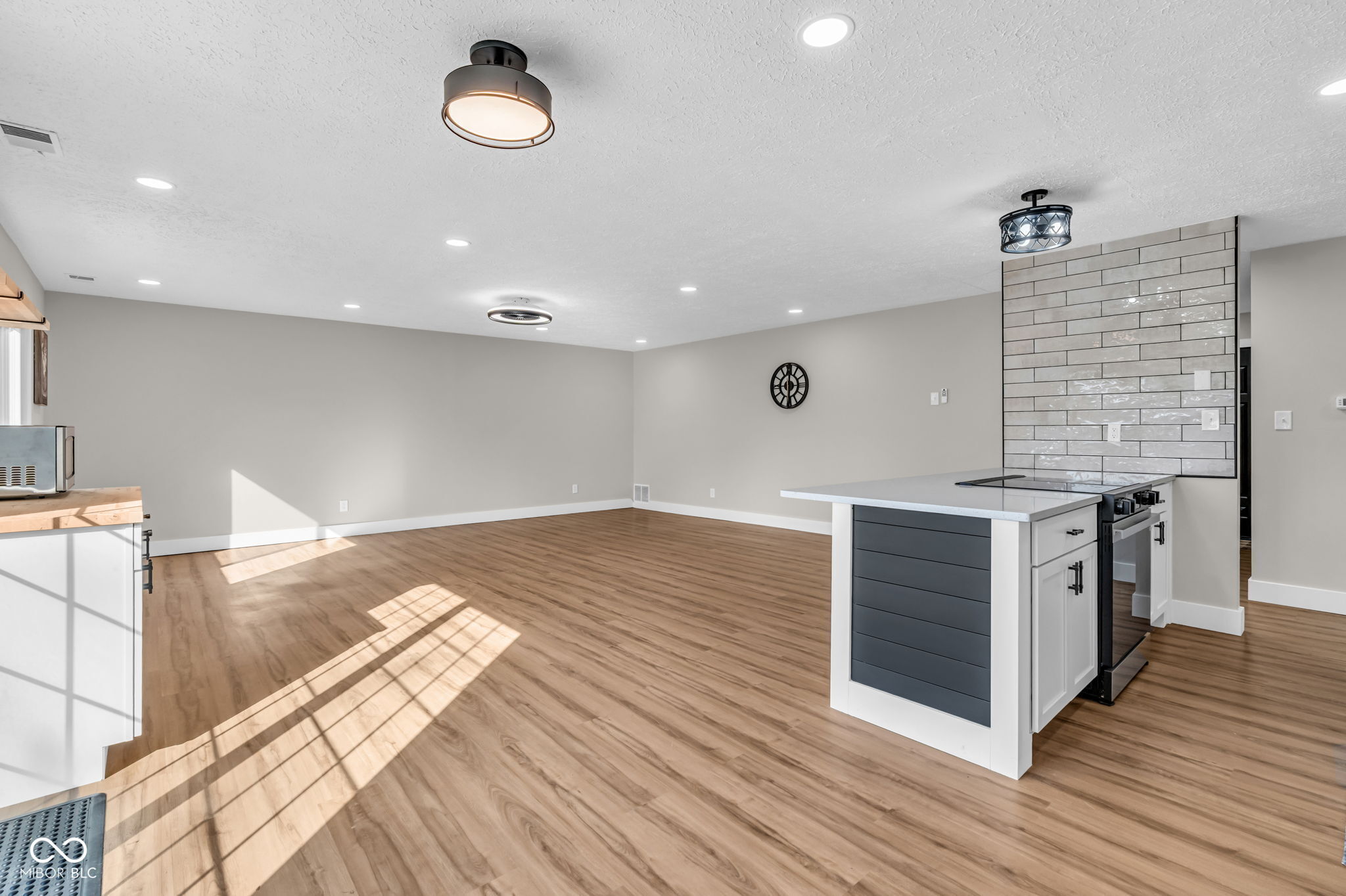 7640 Gordon Way Indianapolis, IN 46237 - Photo 19 of 46