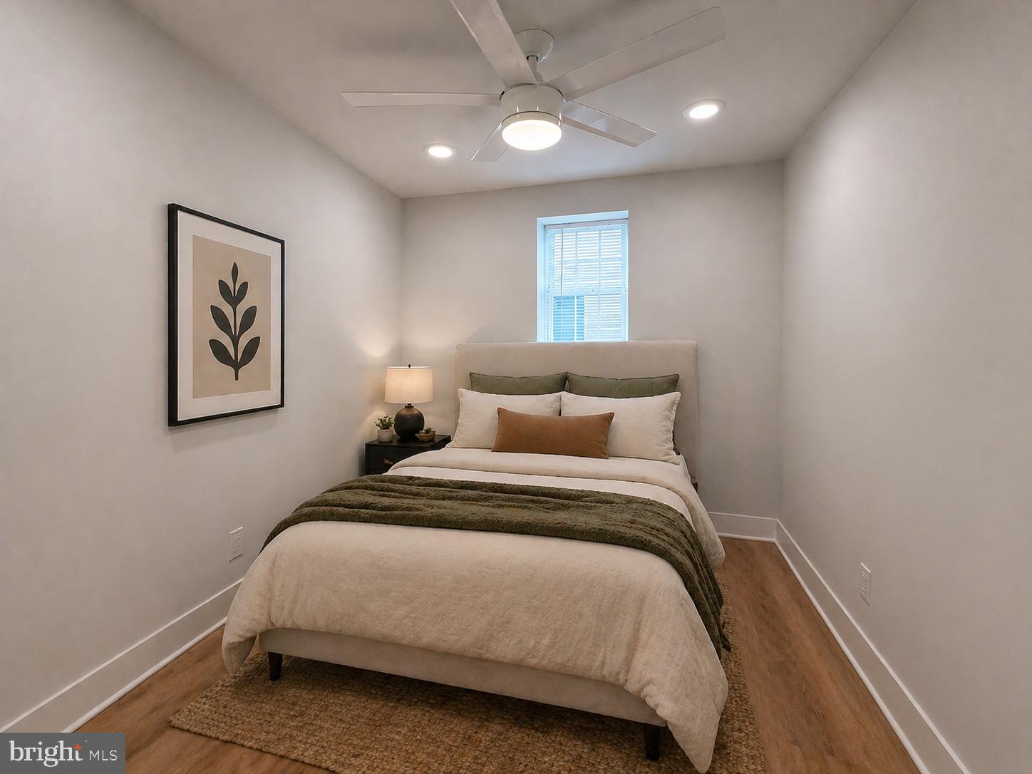 609 Mountain Street Philadelphia, PA 19148 - Photo 15 of 28 Bedroom 2