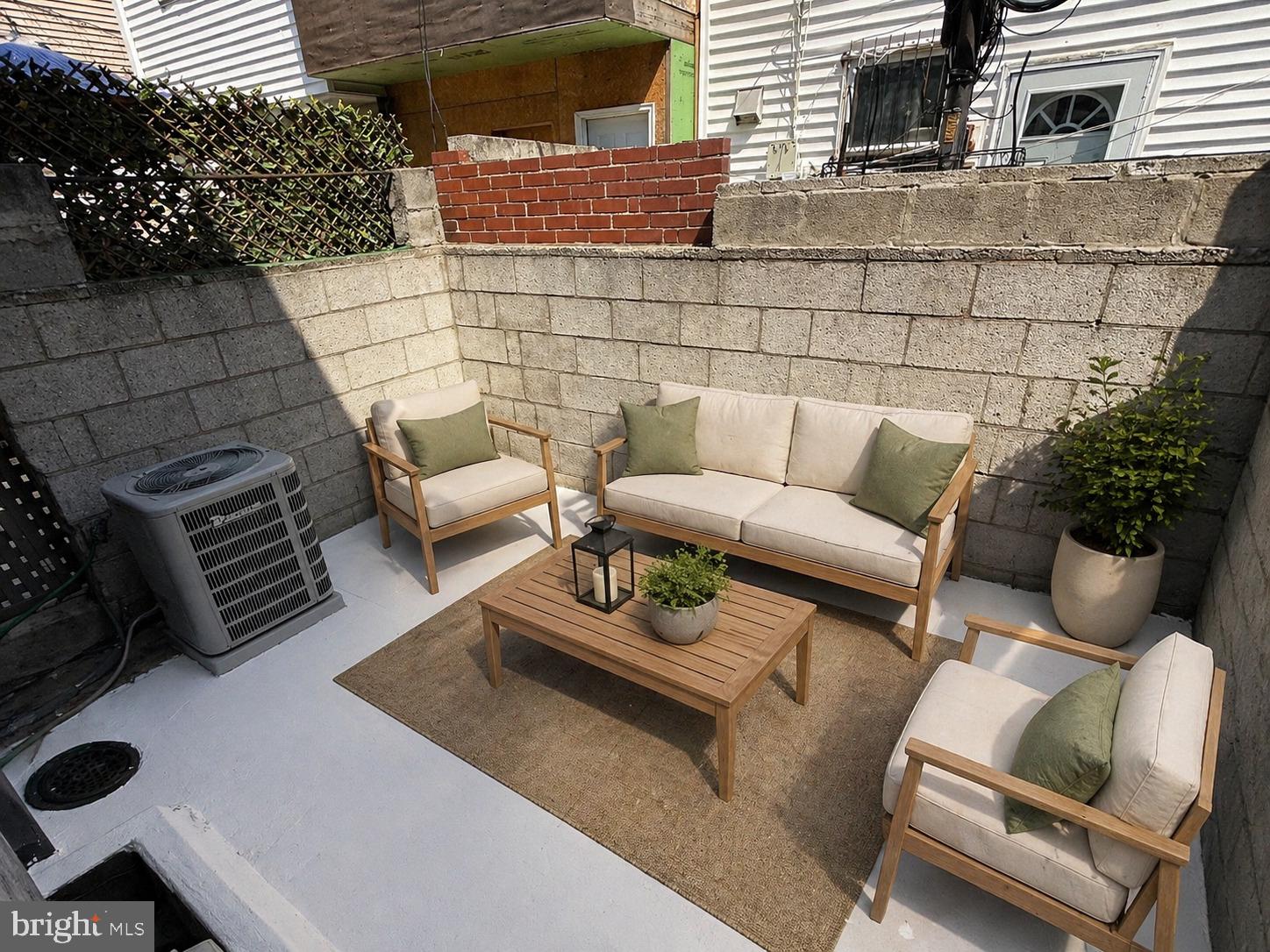 609 Mountain Street Philadelphia, PA 19148 - Photo 27 of 28