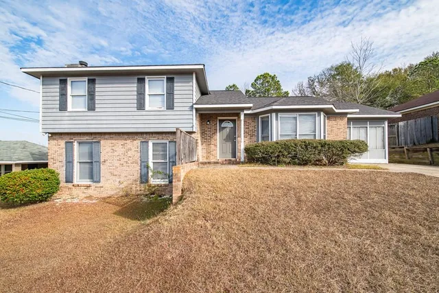 $1,900 | 148 Sweetwater Drive, Columbus, GA 31907