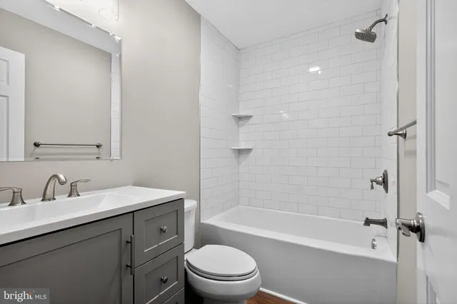 $699,900 | 120 Gilbert Road, Bordentown, NJ 08505