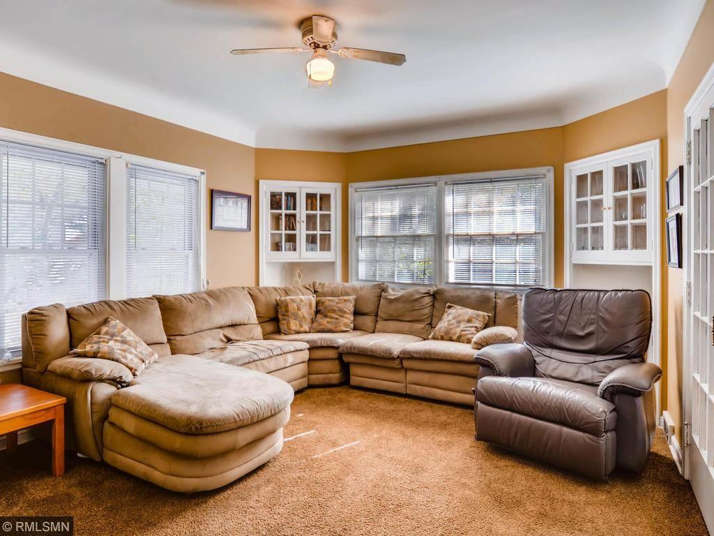 281 Burlington Road St. Paul, MN 55119 - Photo 12 of 24 Gallery Image 12