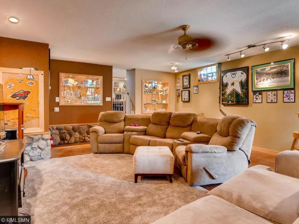 281 Burlington Road St. Paul, MN 55119 - Photo 18 of 24 Gallery Image 18
