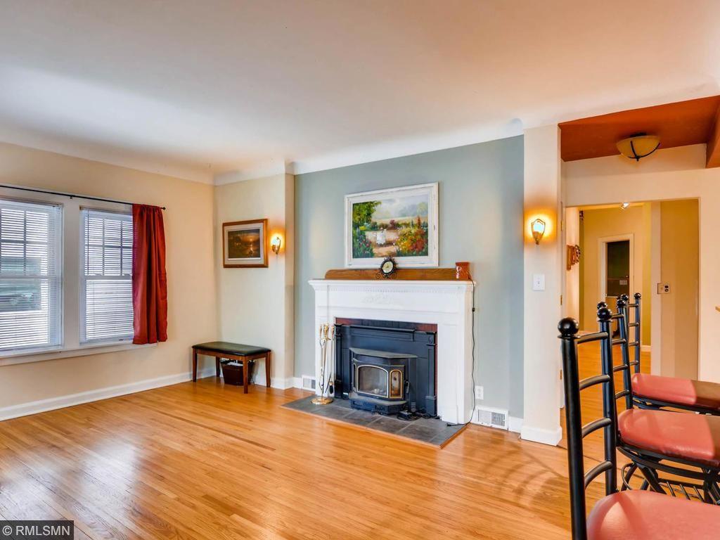 281 Burlington Road St. Paul, MN 55119 - Photo 4 of 24 Gallery Image 4