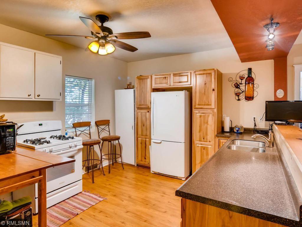 281 Burlington Road St. Paul, MN 55119 - Photo 10 of 24 Gallery Image 10