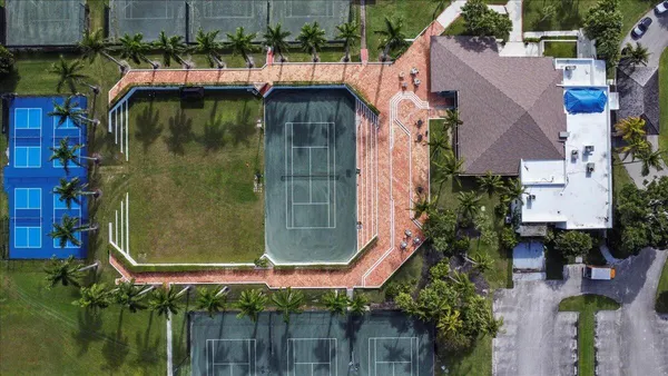 $1,200 | 11863 Wimbledon Circle, Unit 524, Wellington, FL 33414