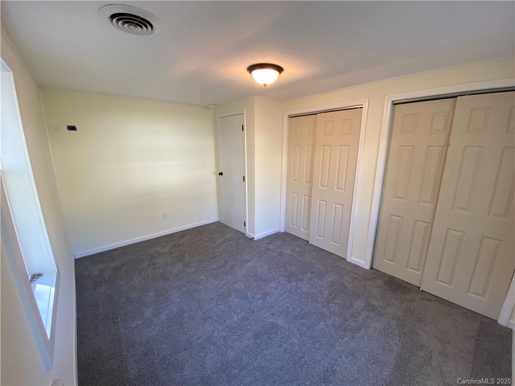 659 North Morgan Branch Road Candler, NC 28715 - Photo 5 of 9 Gallery Image 5