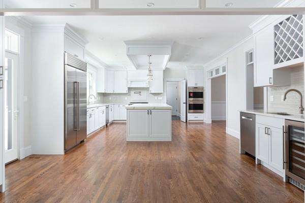 68 Wellesley Road Belmont, MA 02478 - Photo 2 of 10