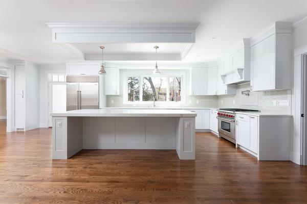 68 Wellesley Road Belmont, MA 02478 - Photo 3 of 10