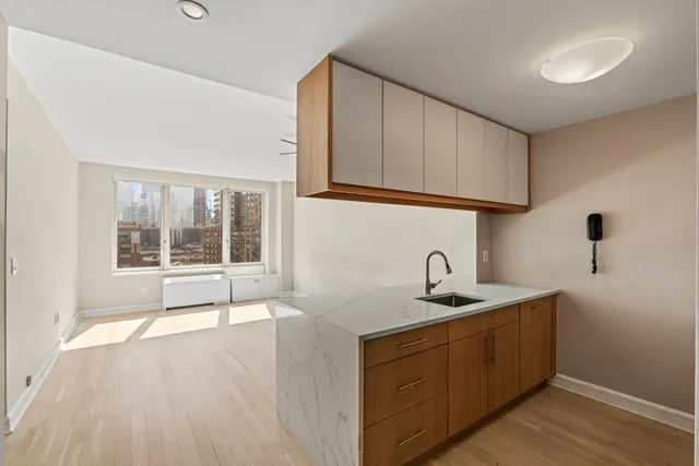 $1,750,000 | 80 Riverside Boulevard, Unit 12A | Upper West Side