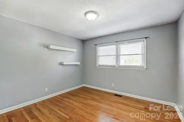 $2,495 | 10 Spruce Pine Drive, Belmont, NC 28012