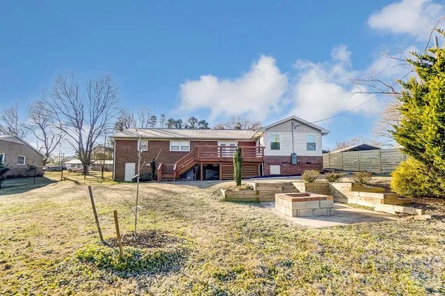 $2,495 | 10 Spruce Pine Drive, Belmont, NC 28012