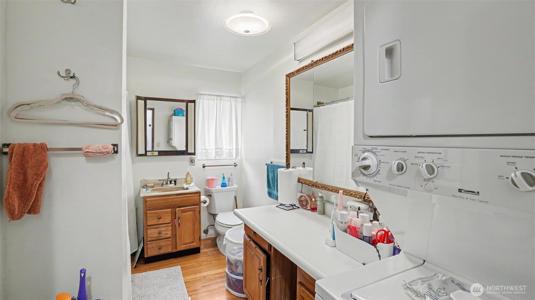 2194 Northeast 8th Place Renton, WA 98056 - Photo 13 of 27