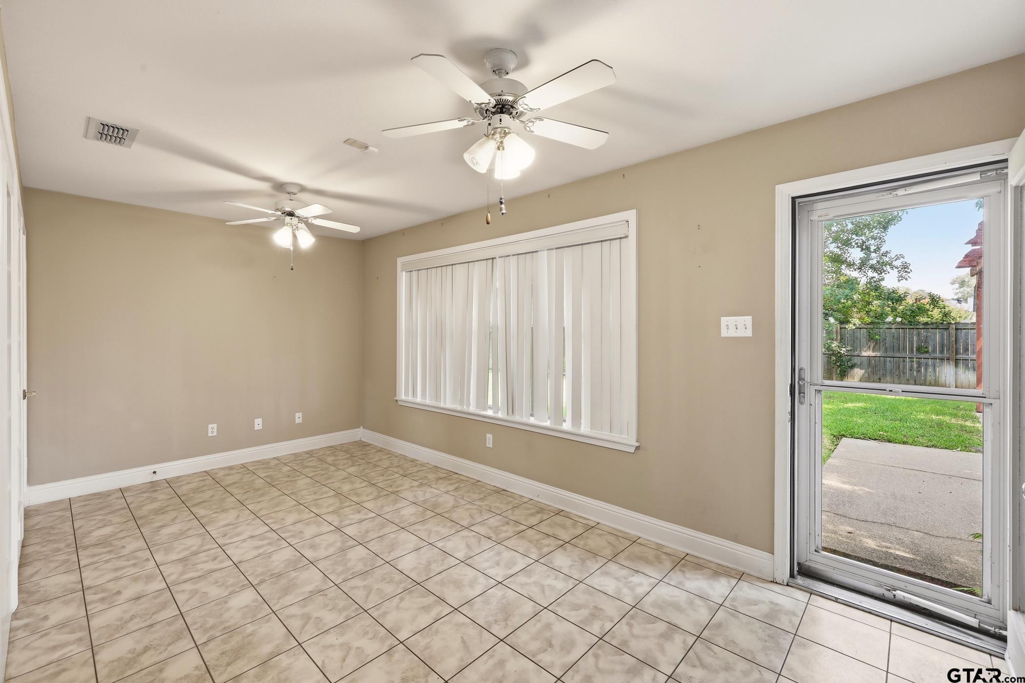 3105 Rouncival Drive Longview, TX 75605 - Photo 11 of 33