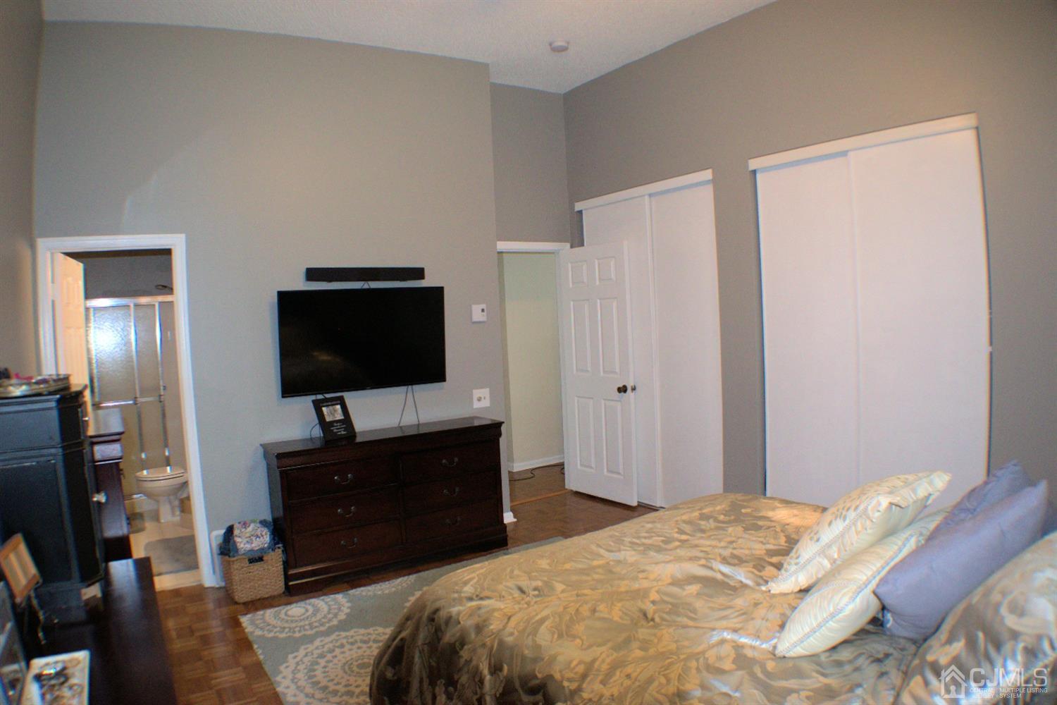 847 Sewell Road, Unit B Monroe Township, NJ 08831 - Photo 13 of 18 Gallery Image 13
