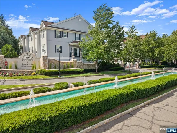 $569,000 | 177 Winchester Court, Unit 262, Clifton, NJ 07013