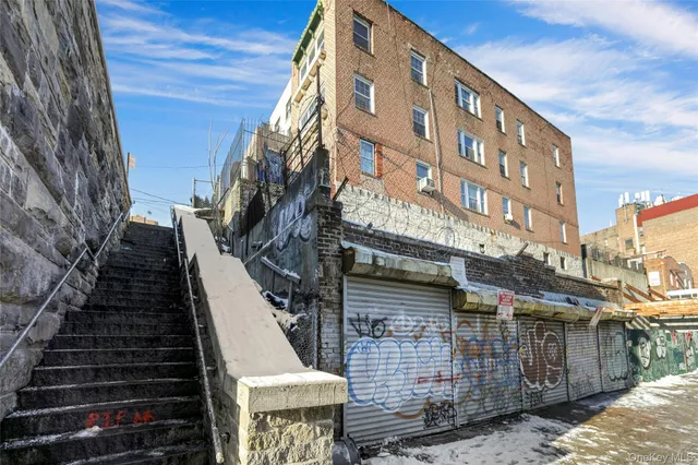 $2,299,000 | 365 East 197th Street | Fordham Manor