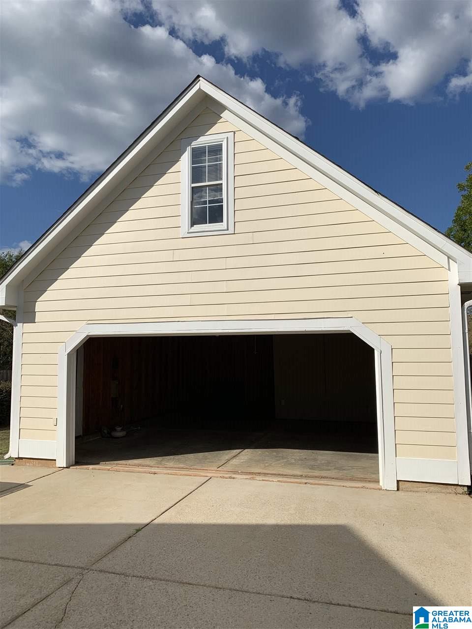4693 Clubview Drive Bessemer, AL 35022 - Photo 30 of 35