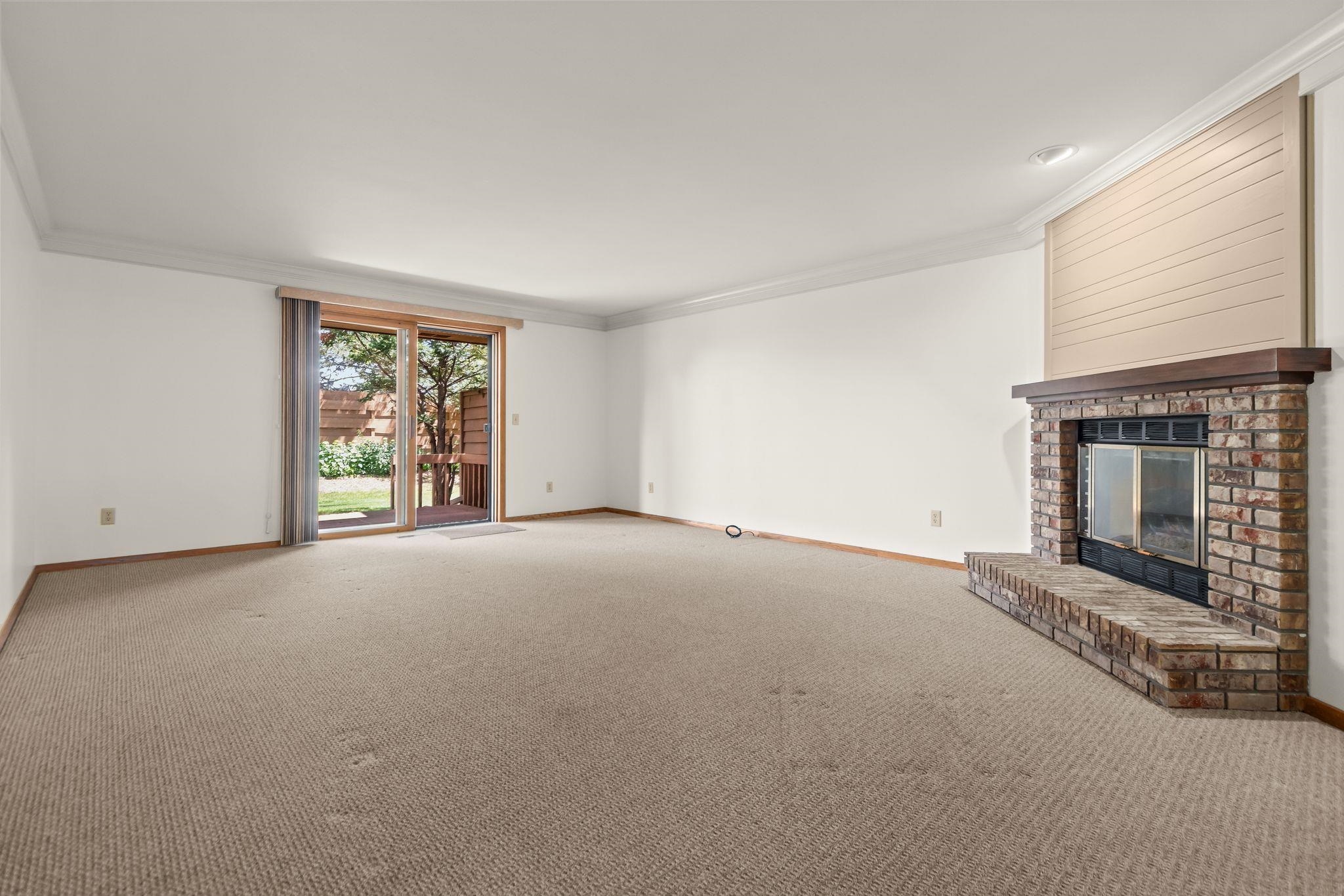 933 East Windfield Place, Unit A Appleton, WI 54911 - Photo 9 of 32