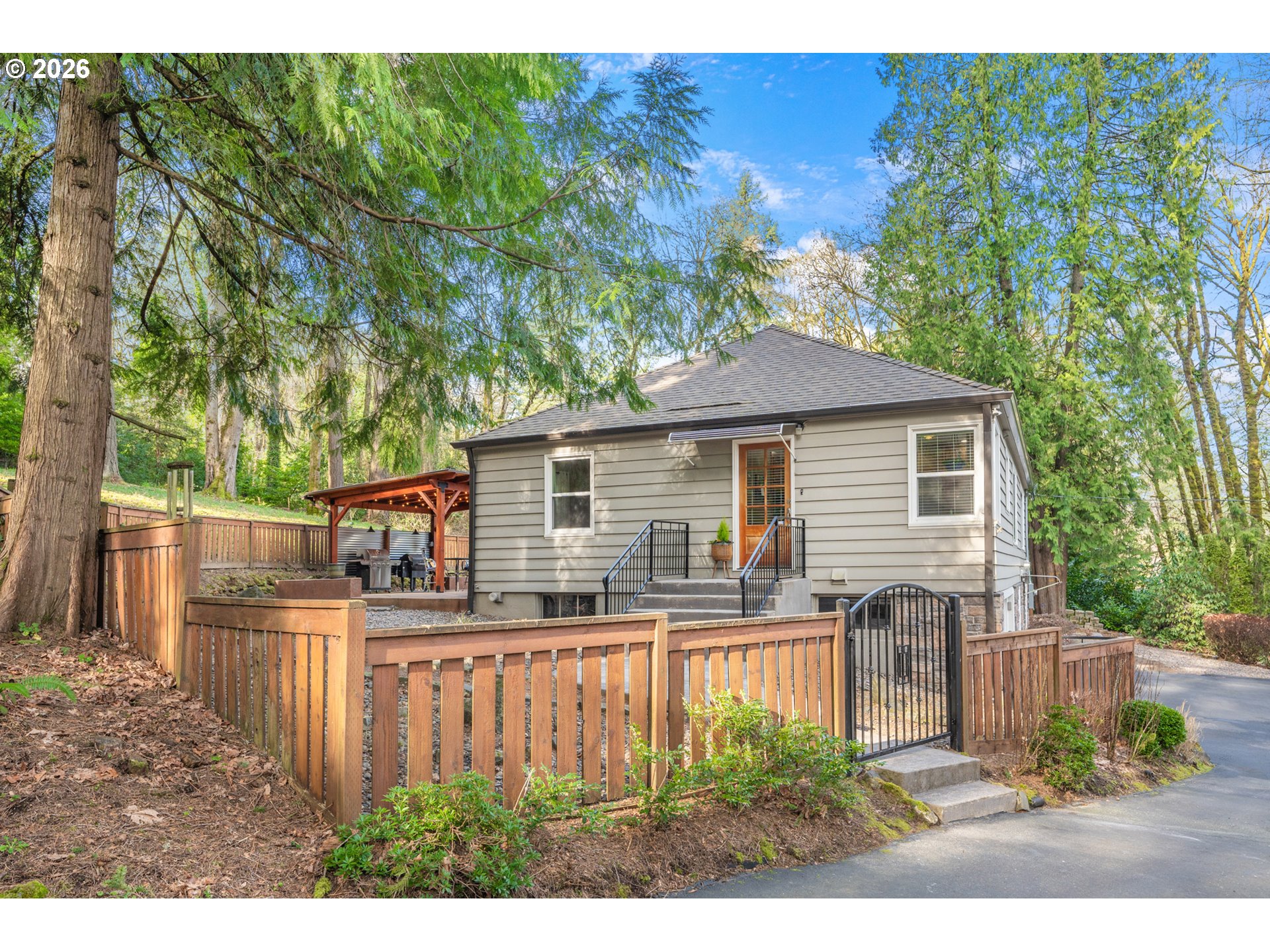 11505 Southwest Boones Ferry Road Portland, OR 97219 - Photo 1 of 47