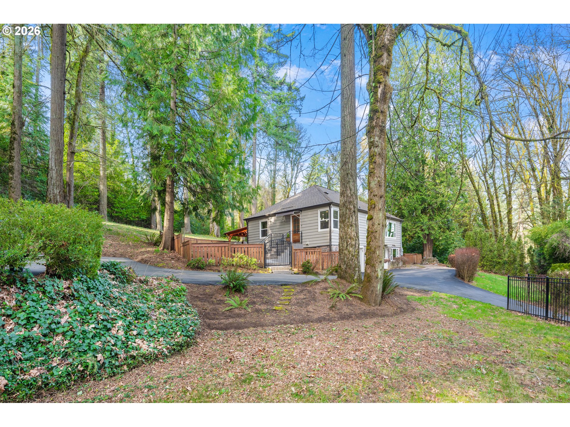 11505 Southwest Boones Ferry Road Portland, OR 97219 - Photo 2 of 47