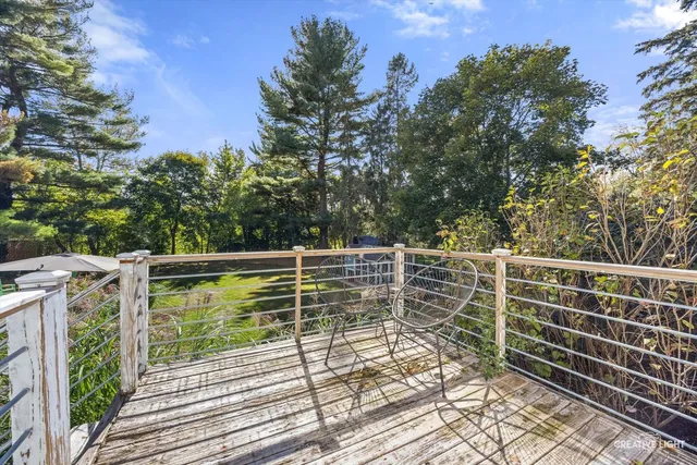 $400,000 | 28W671 Rogers Avenue, Warrenville, IL 60555