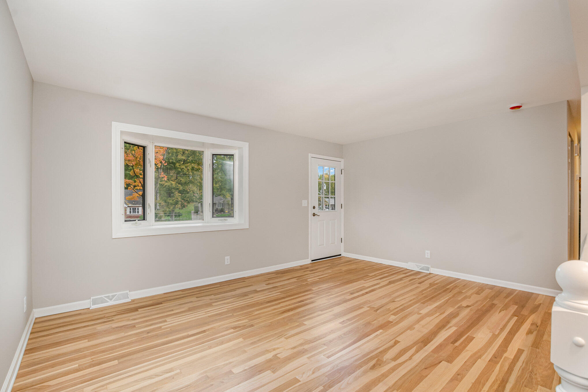 61 Edgewood Road Fort Mitchell, KY 41017 - Photo 6 of 27 Gallery Image 6