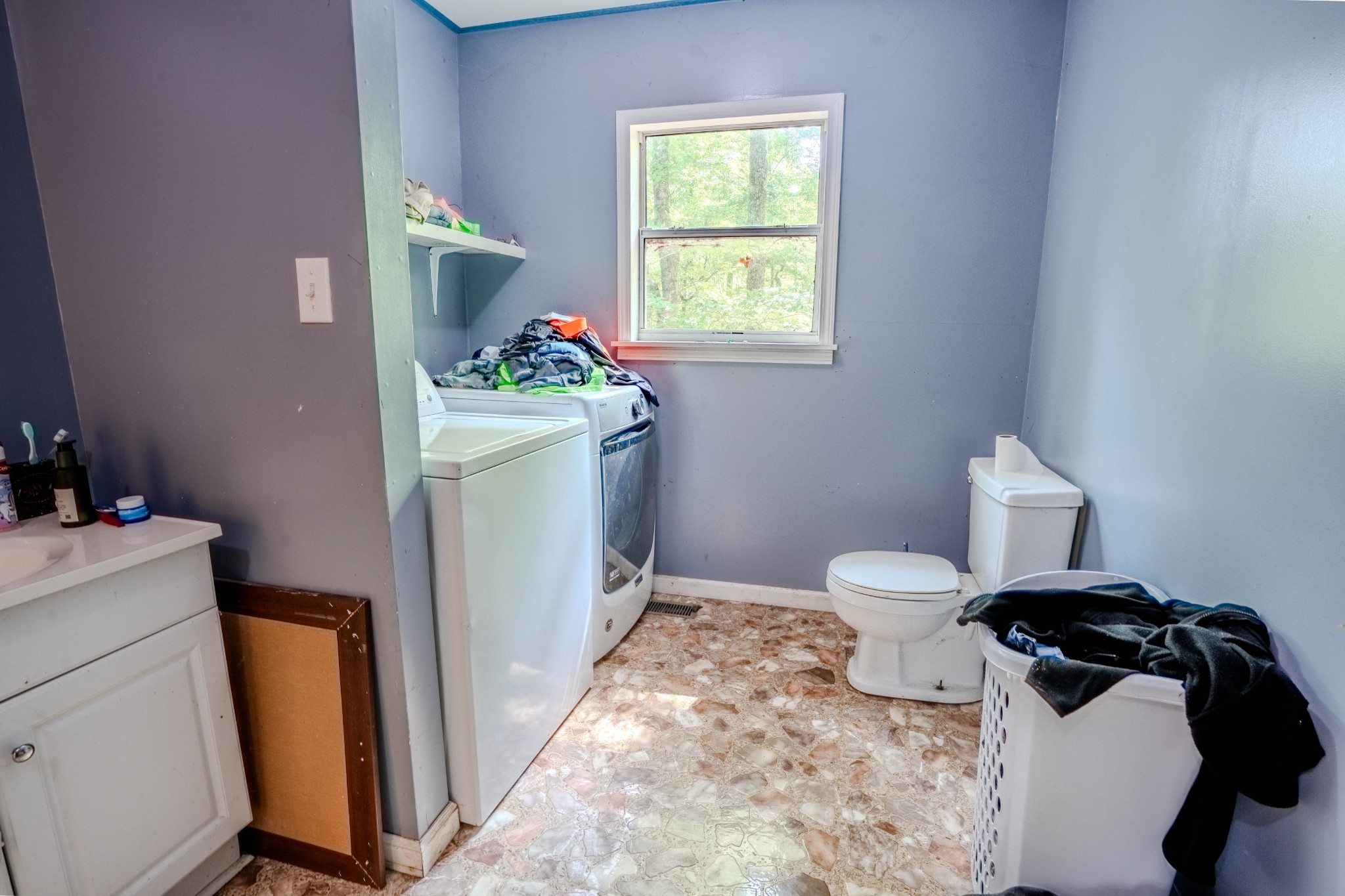366 Ridge Road Westpoint, TN 38486 - Photo 16 of 35 a bathroom with a toilet and a sink