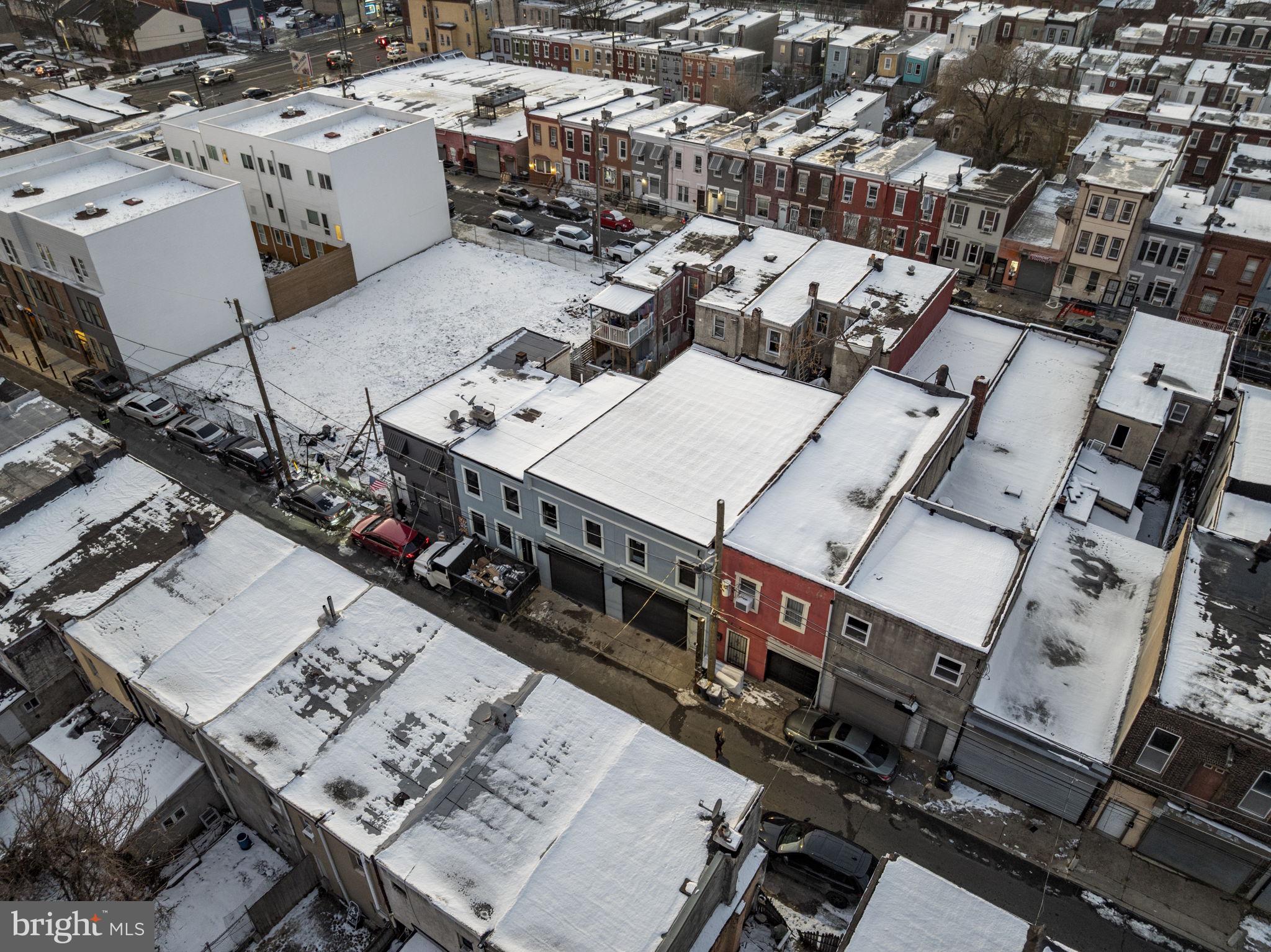 2730 Hope Street Philadelphia, PA 19133 - Photo 21 of 29 an aerial view of a house with roof deck
