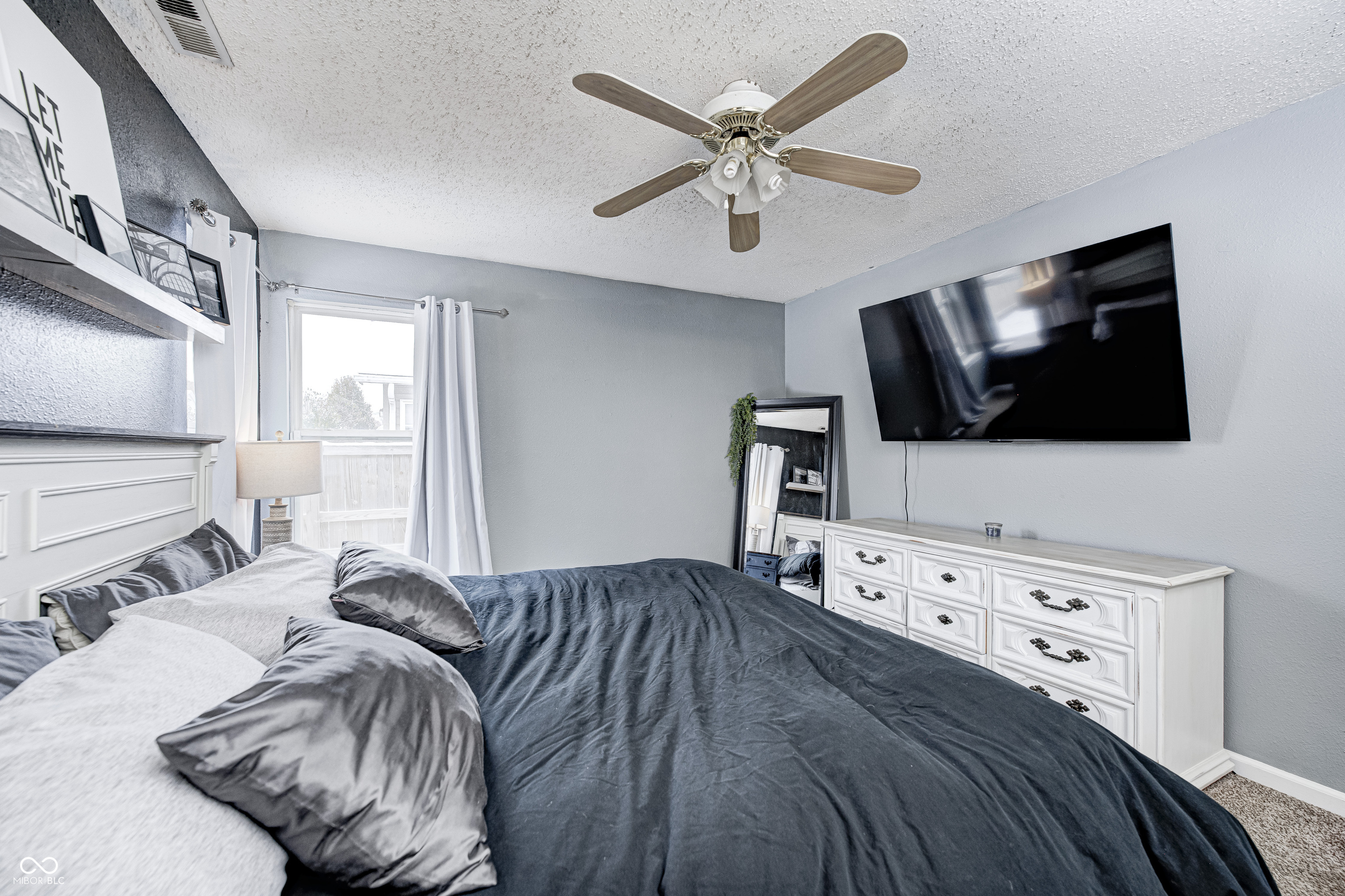 1362 Bluff View Court Indianapolis, IN 46217 - Photo 19 of 33