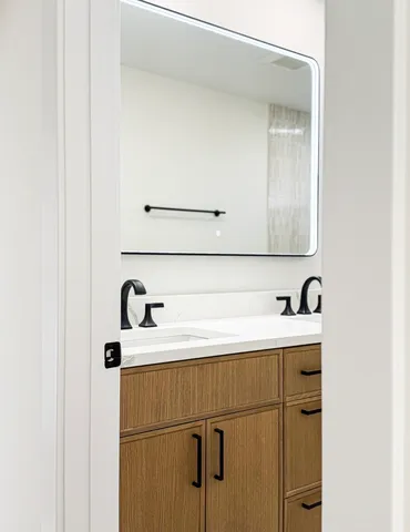 $997,000 | 703 North Gibbons Avenue, Arlington Heights, IL 60004