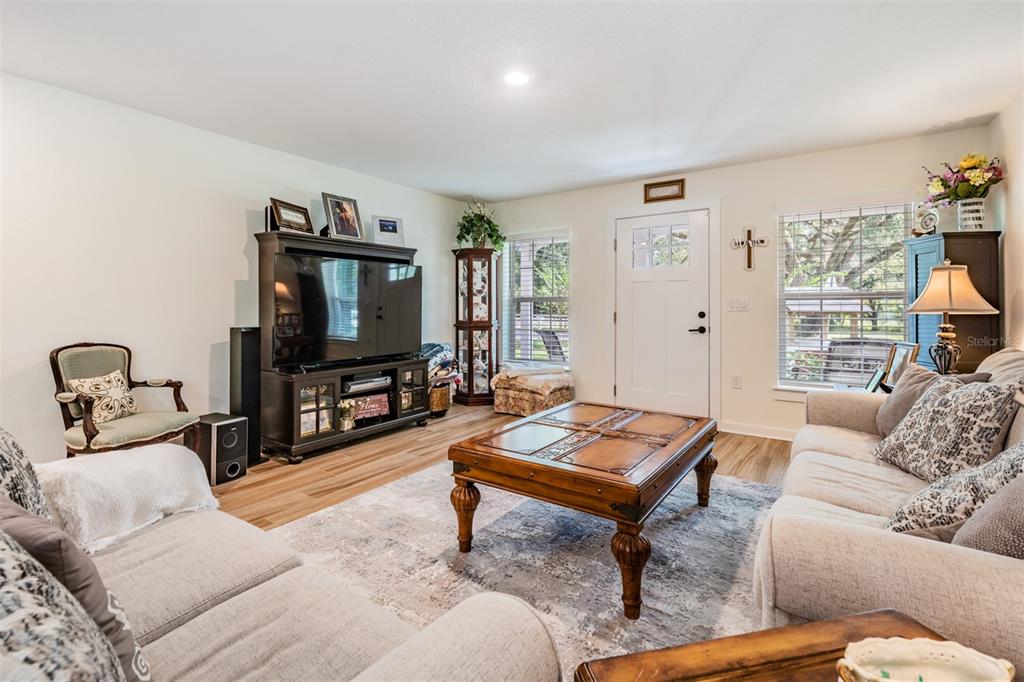 17415 Sweetwater Road Dade City, FL 33523 - Photo 12 of 72