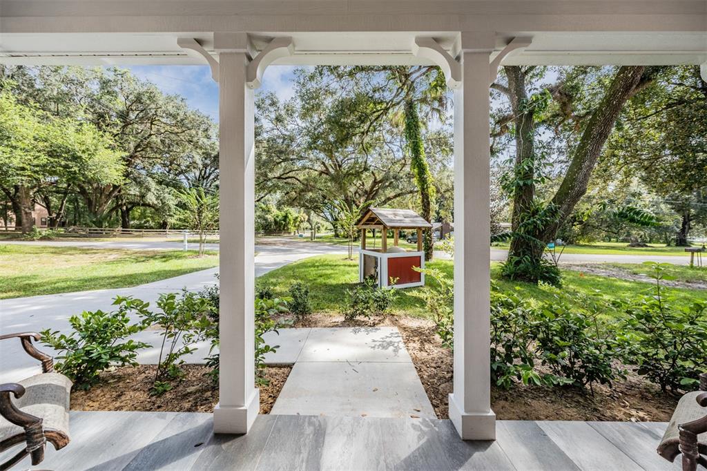 17415 Sweetwater Road Dade City, FL 33523 - Photo 2 of 72