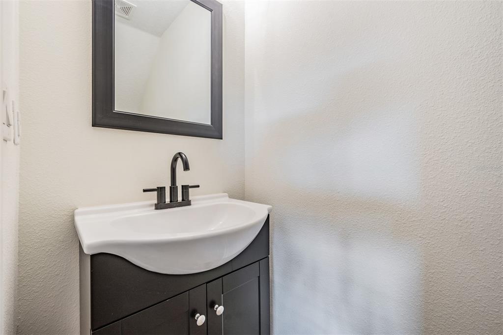 17415 Sweetwater Road Dade City, FL 33523 - Photo 37 of 72