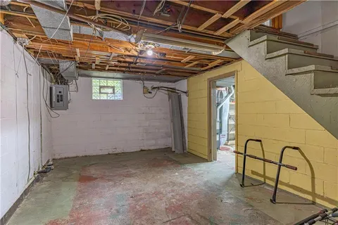 $350,000 | 118 Washington Road, Pittsburgh, PA 15221