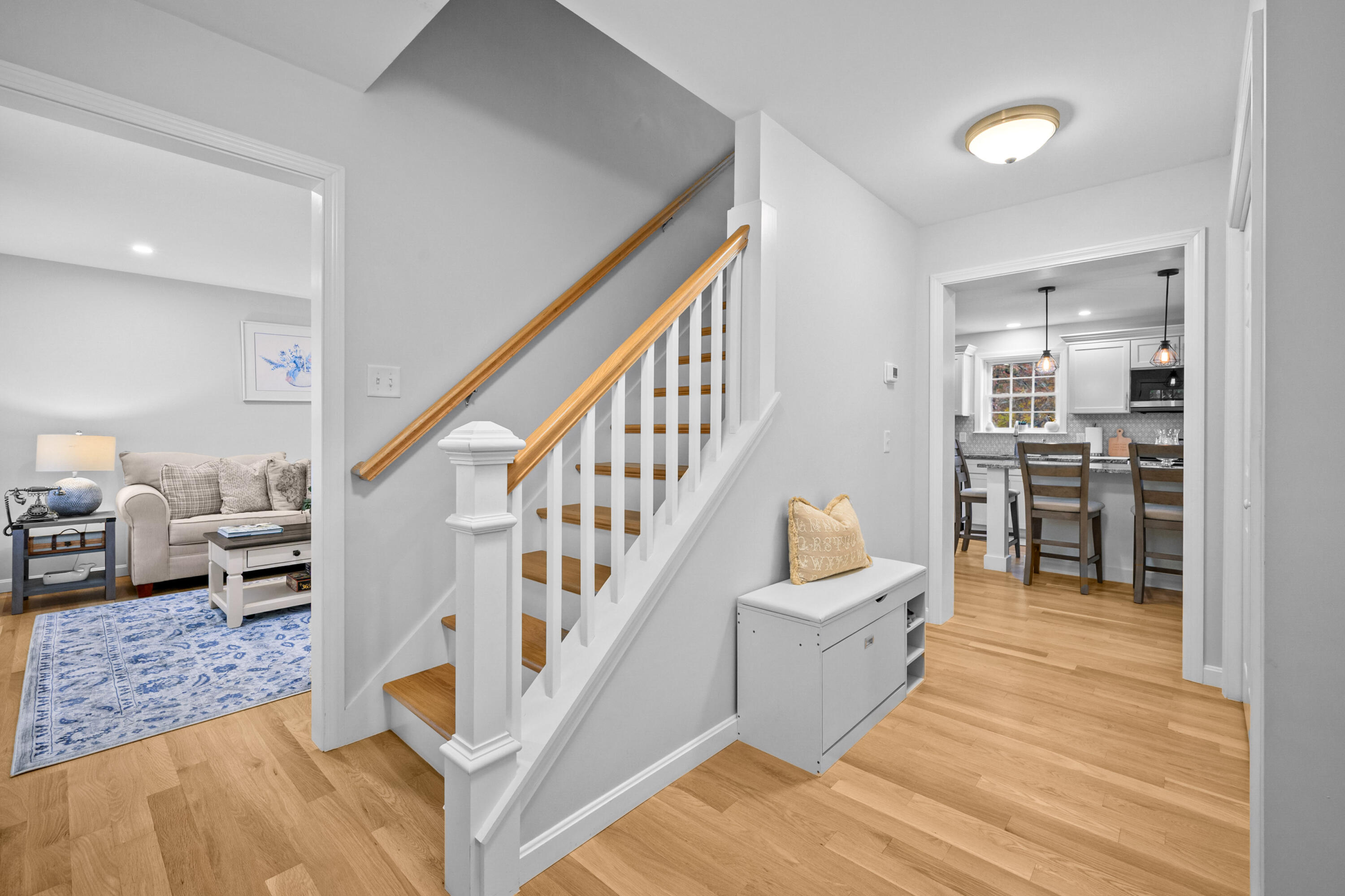 41 Dromoland Lane Barnstable, MA 02630 - Photo 3 of 30 Foyer