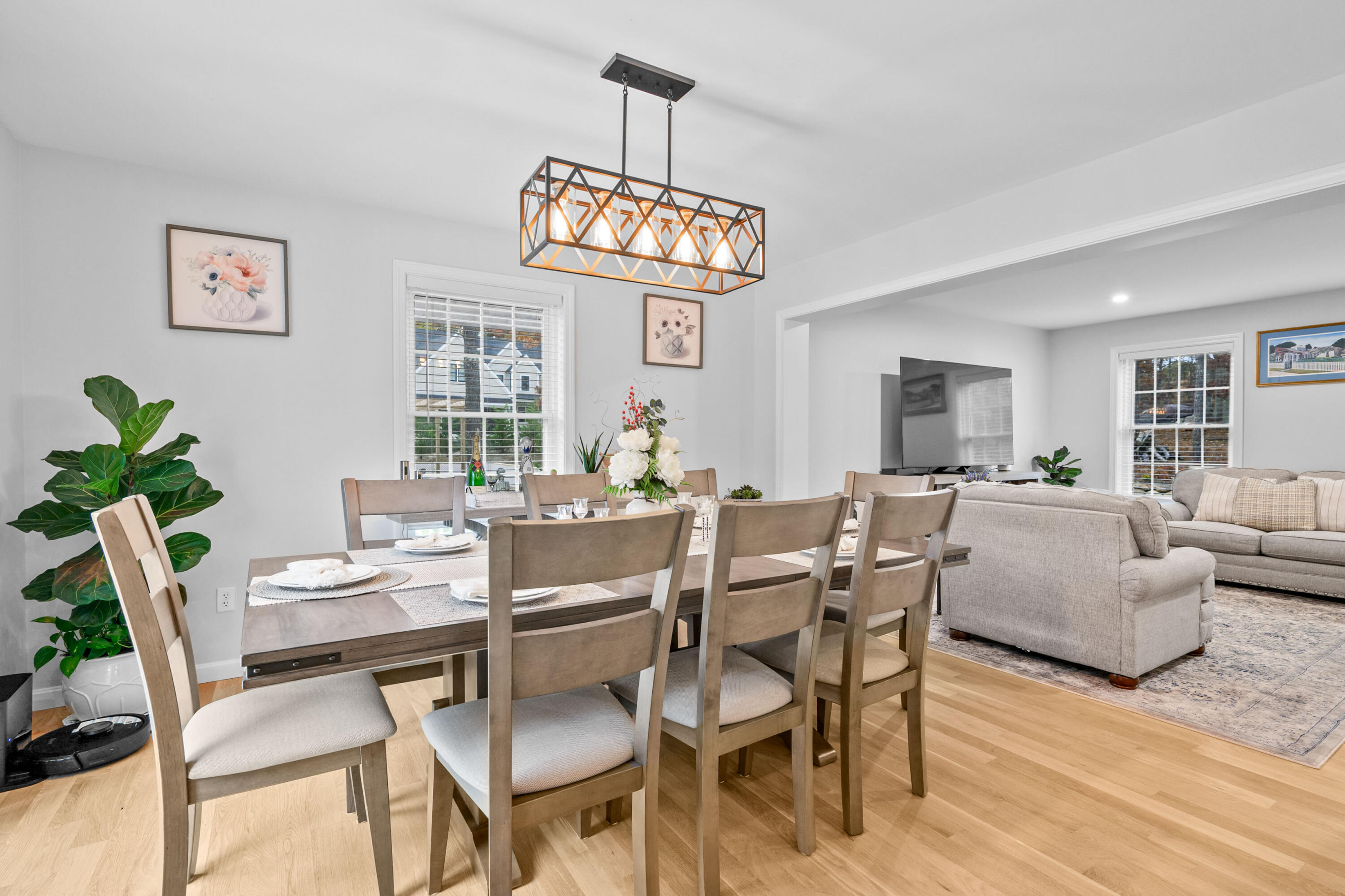 41 Dromoland Lane Barnstable, MA 02630 - Photo 7 of 30 Dining room look into Living room