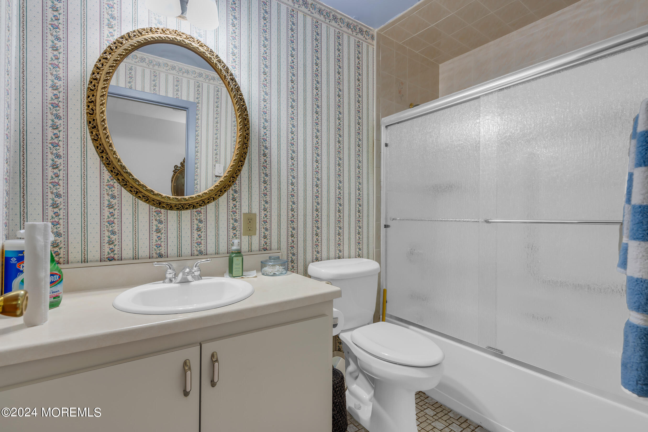 20 A Spring Street Whiting, NJ 08759 - Photo 13 of 32 5 (10)