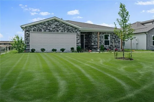 $310,620 | 37887 West 207th Street, Edgerton, KS 66021