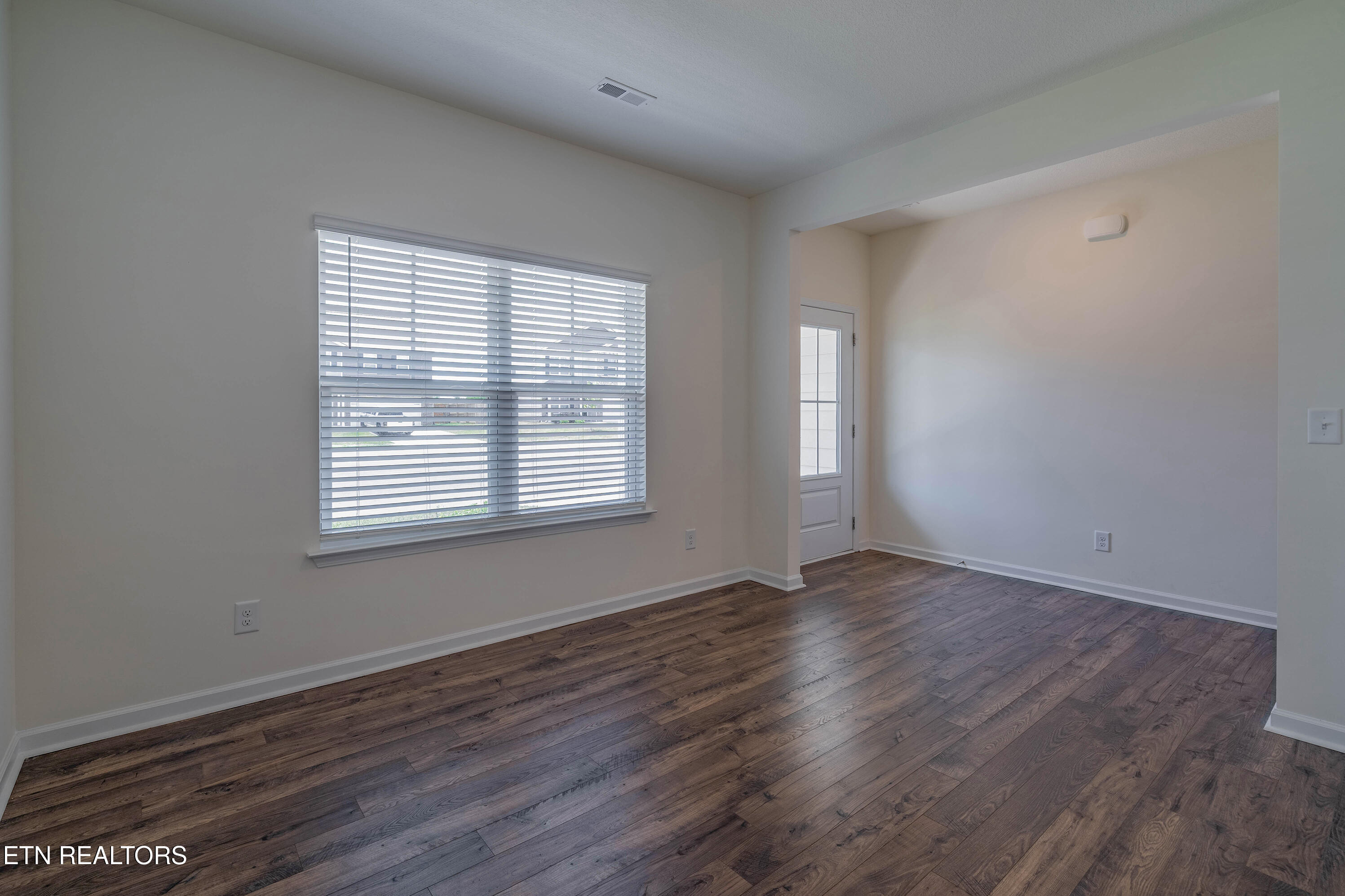 106 Gigi Lane Oak Ridge, TN 37830 - Photo 15 of 43 A7302355-HDR