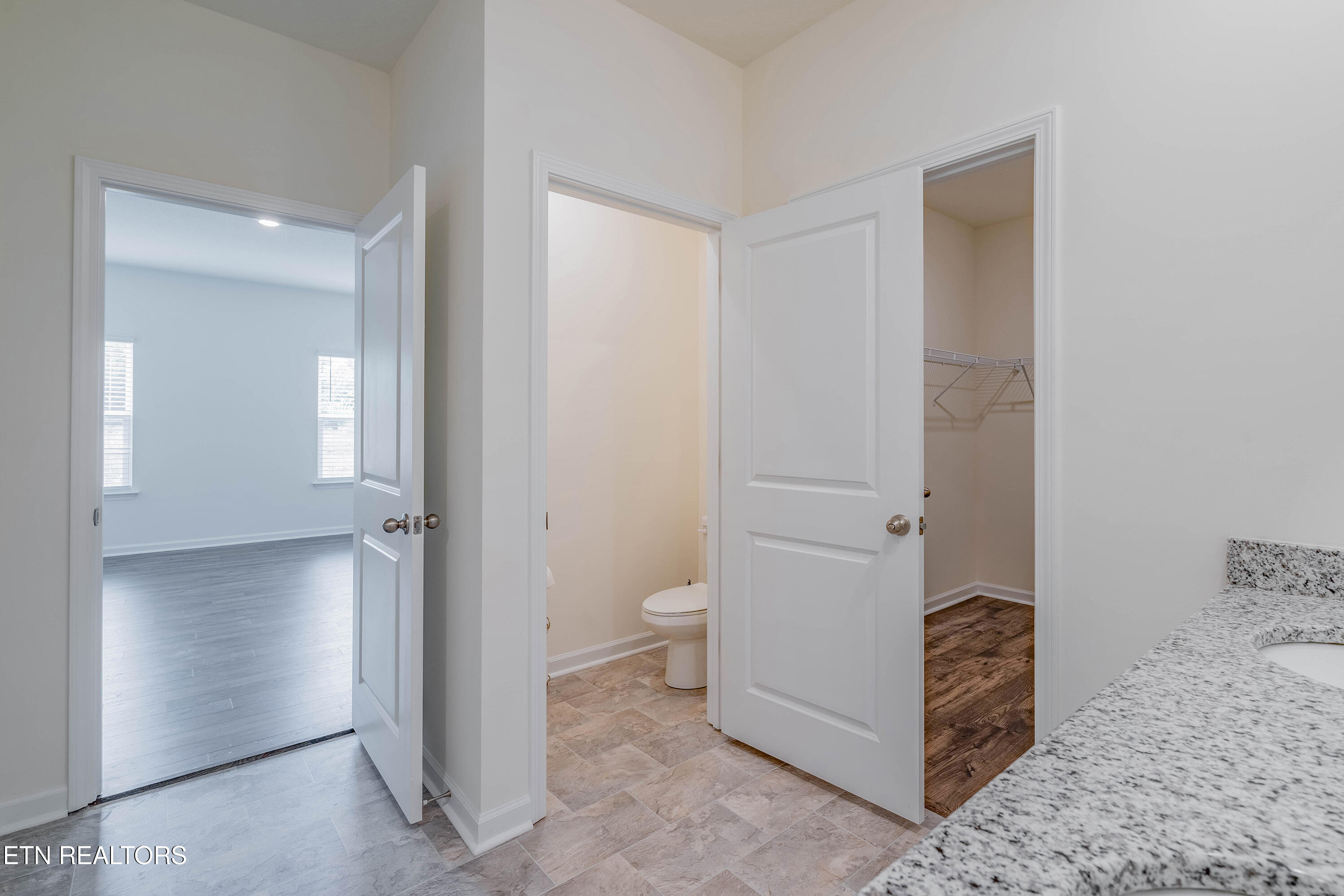 106 Gigi Lane Oak Ridge, TN 37830 - Photo 23 of 43 A7302418-HDR