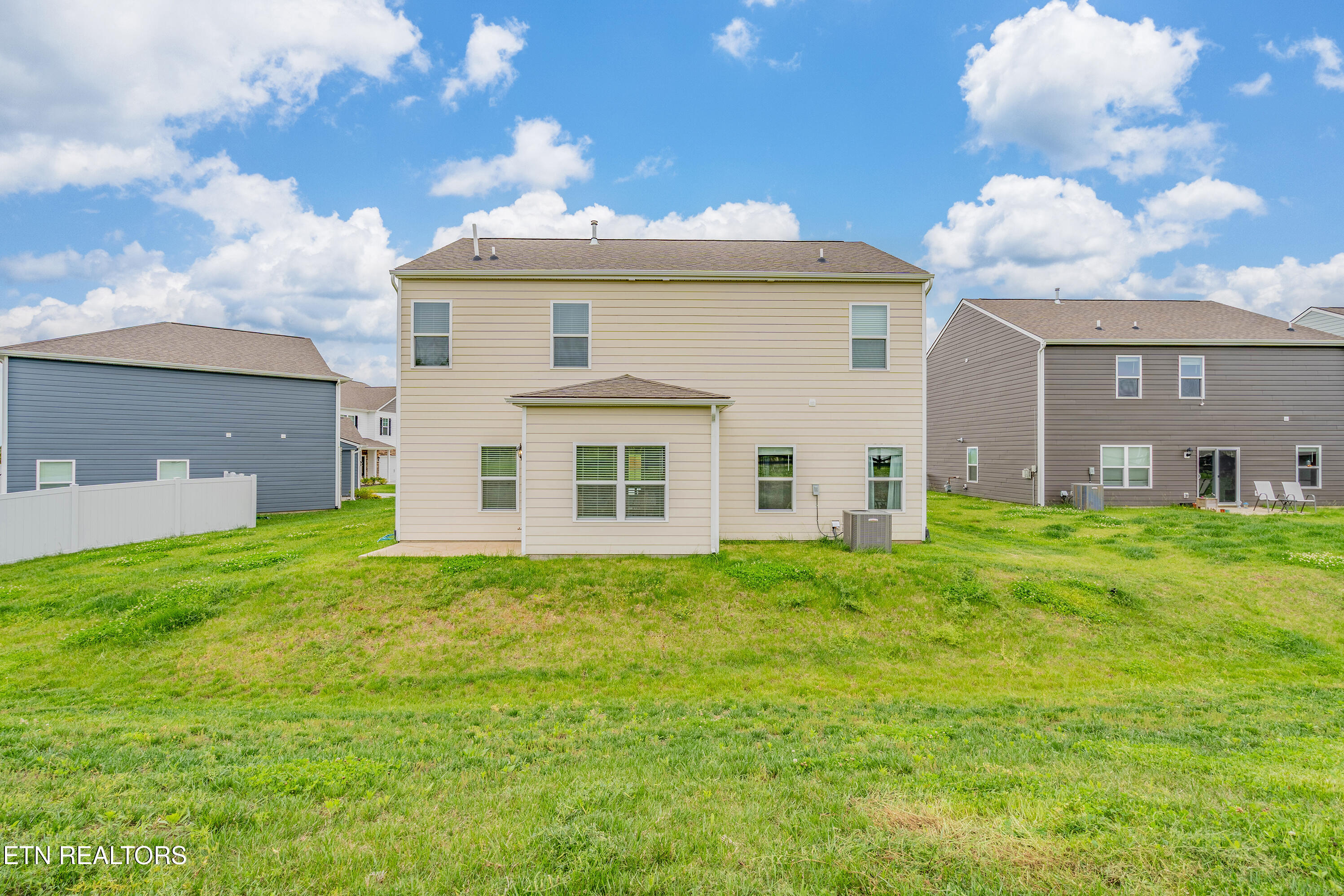 106 Gigi Lane Oak Ridge, TN 37830 - Photo 41 of 43 A7309952-HDR