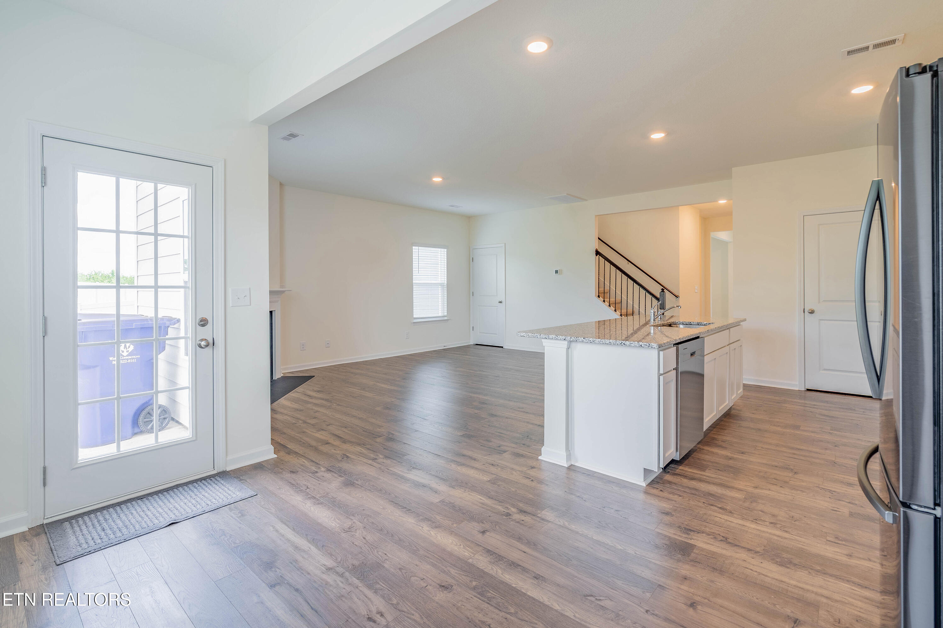 106 Gigi Lane Oak Ridge, TN 37830 - Photo 7 of 43 A7302385-HDR