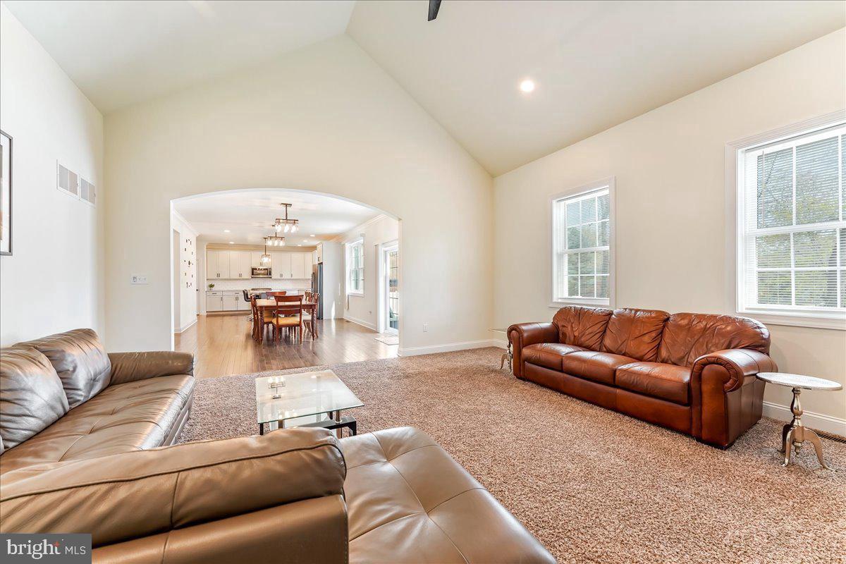 321 Middletown Road Media, PA 19063 - Photo 14 of 35