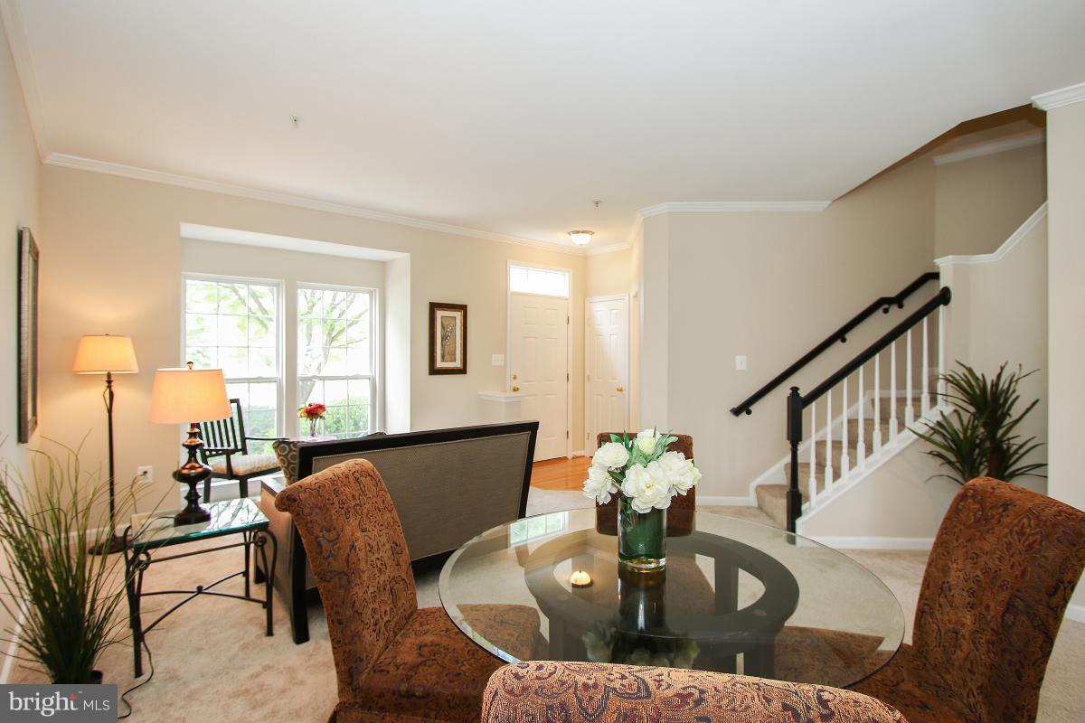 13806 Lullaby Road Germantown, MD 20874 - Photo 9 of 30 Interior (General)