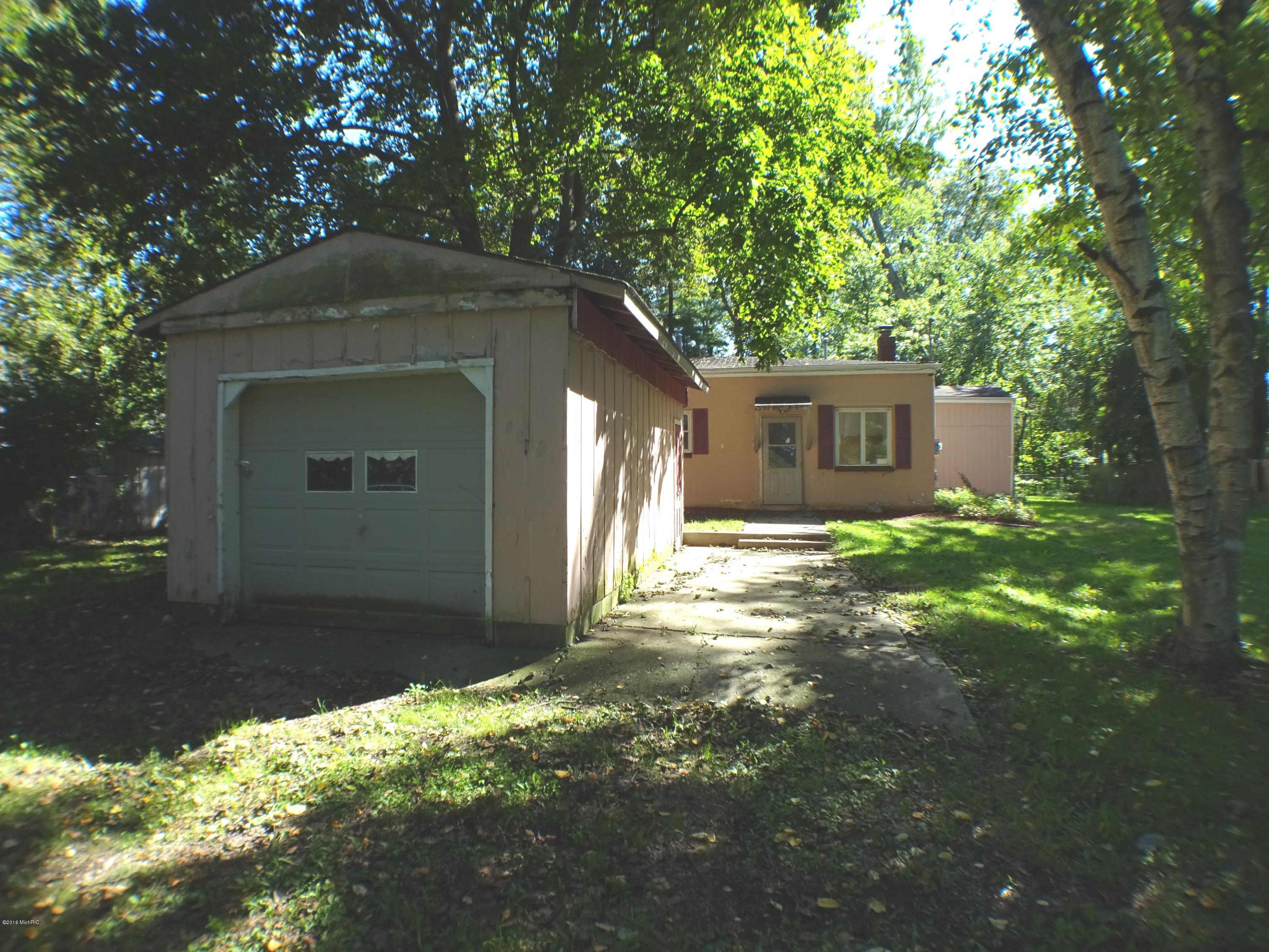 3215 Grand Prairie Road Kalamazoo, MI 49006 - Photo 16 of 17 DSC00490