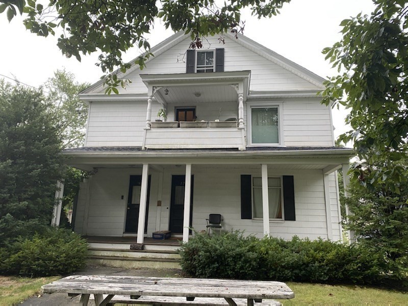 57 Chestnut Street, Unit 1R Northampton, MA 01062 - Photo 1 of 12