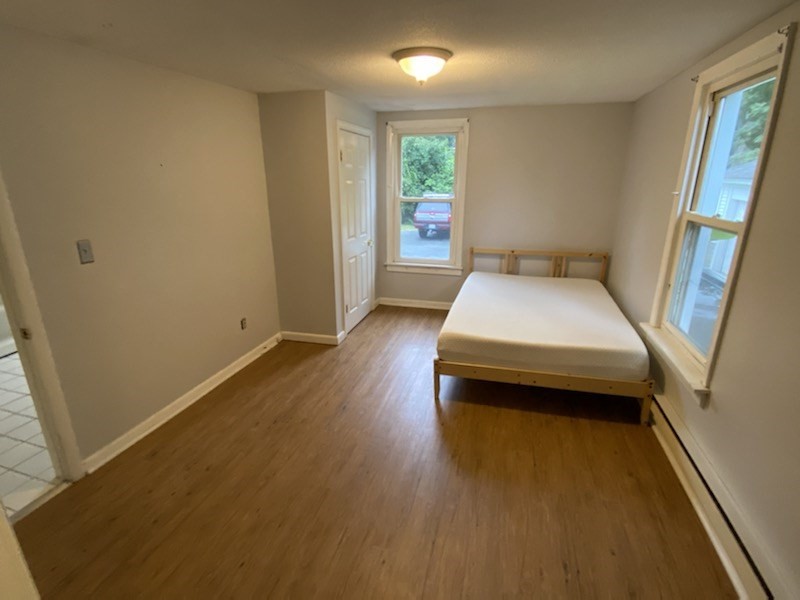 57 Chestnut Street, Unit 1R Northampton, MA 01062 - Photo 8 of 12