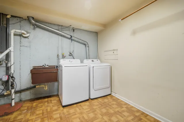 $3,300 | 2456 Cobblewood Drive, Northbrook, IL 60062