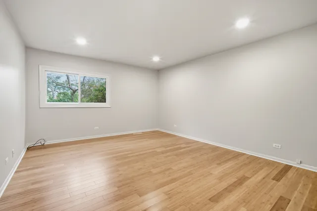 $3,300 | 2456 Cobblewood Drive, Northbrook, IL 60062